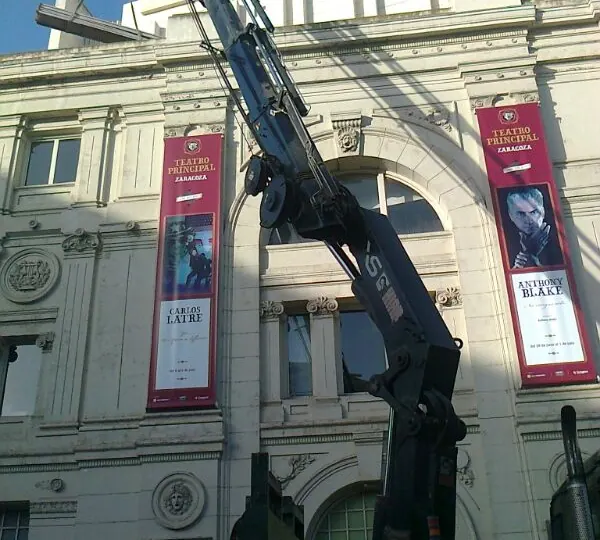 Trabajo real 152 de Grúas Claryfer