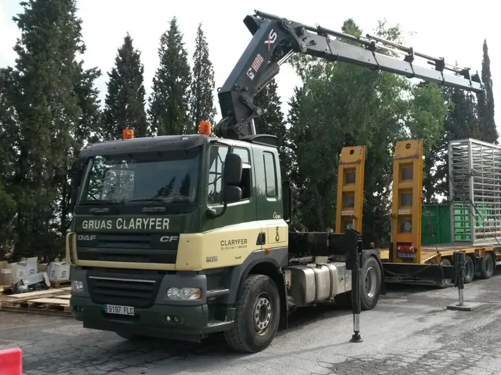 Trabajo real 135 de Grúas Claryfer