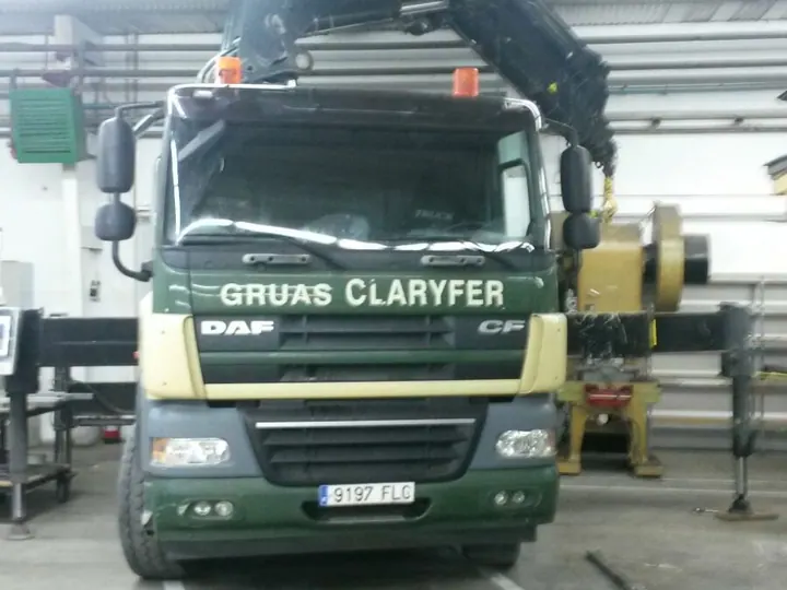 Trabajo real 123 de Grúas Claryfer