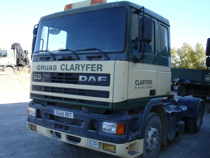 Trabajo real 93 de Grúas Claryfer