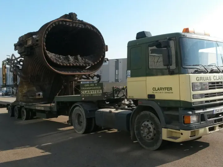 TRACTORA SIN GRÚA DAF 4×2 de Grúas Claryfer