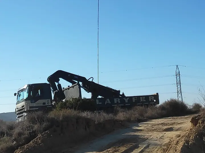 Trabajo real 52 de Grúas Claryfer