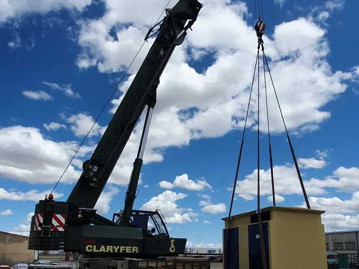 Trabajo real 43 de Grúas Claryfer