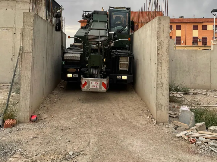 Trabajo real 14 de Grúas Claryfer